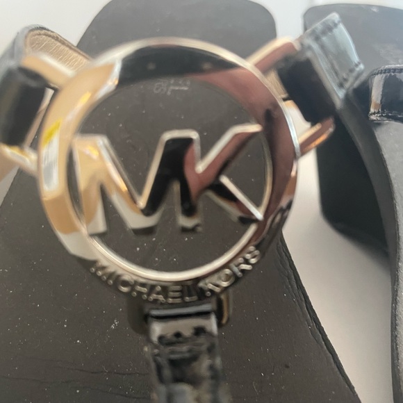 Michael Kors Black sandals - Picture 3 of 8